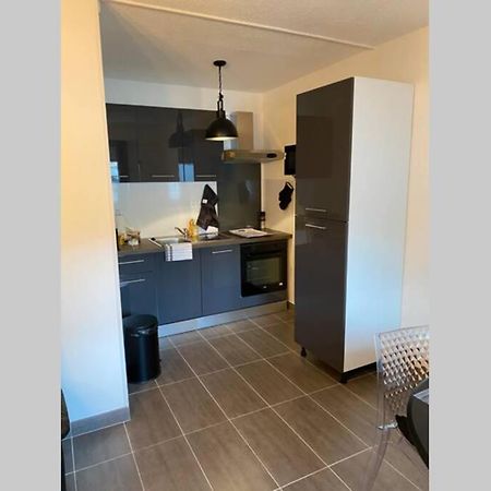 Le 12 Du Temple - Plein Coeur Centre Ville, Residence Privee, 5Mn Gare Sncf, Wifi Et Netflix ニオール エクステリア 写真